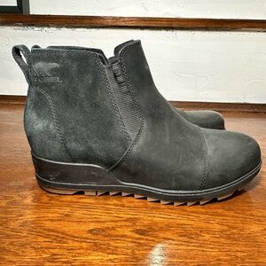 Sorel Evie II Chelsea Waterproof Wedge Ankle Boots Size 10 GUC
